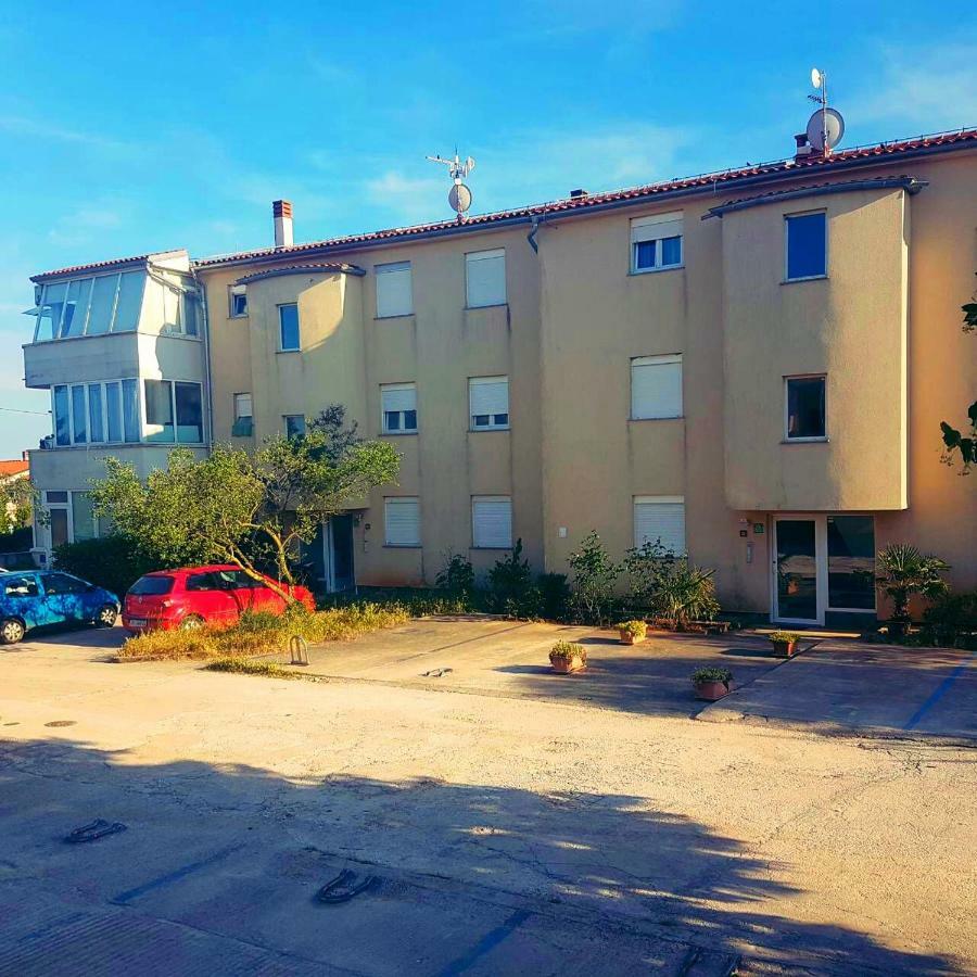 Apartment Alice 普拉 外观 照片