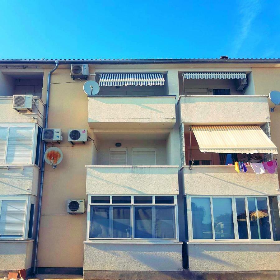 Apartment Alice 普拉 外观 照片