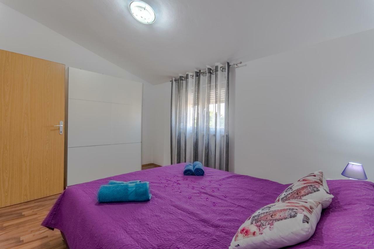 Apartment Alice 普拉 外观 照片